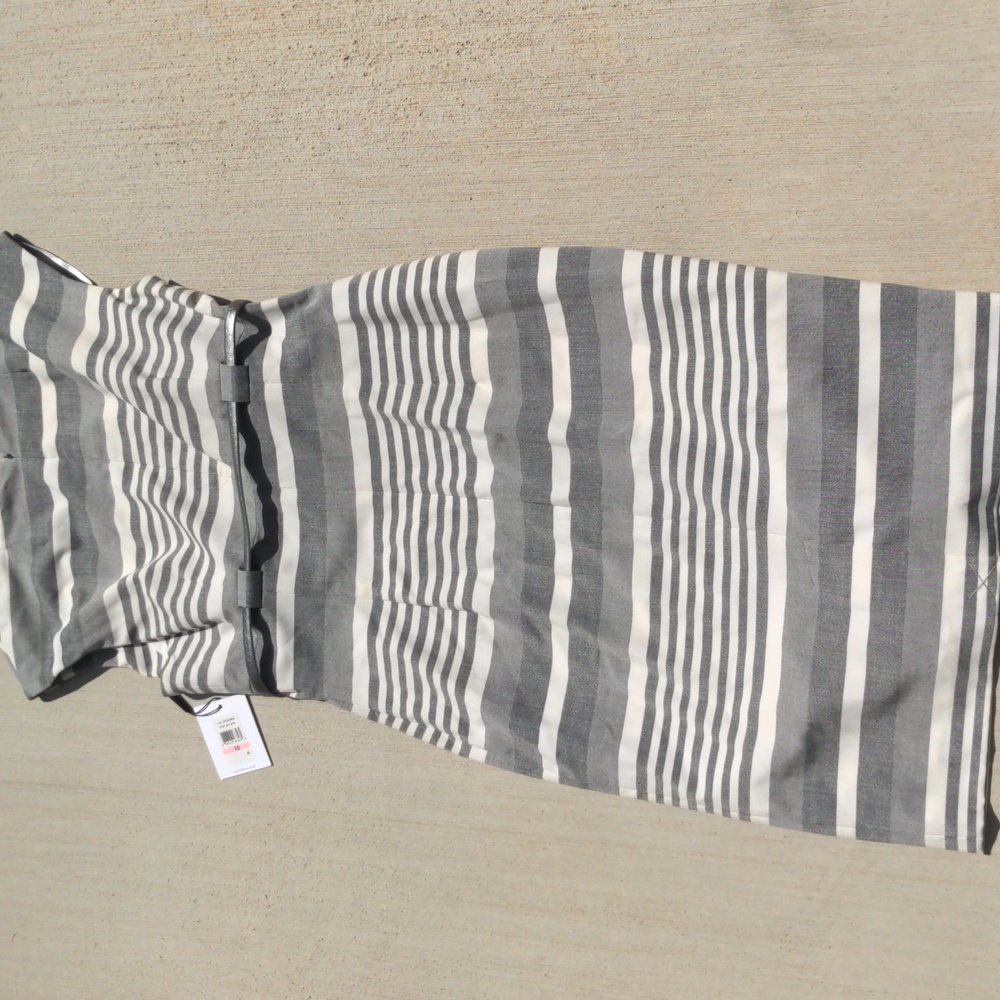 SOLD 💐Calvin Klein women's sheath dress grey white striped - Picture 5 of 8